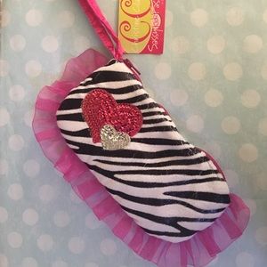 Sassy Small Bag by Douglas